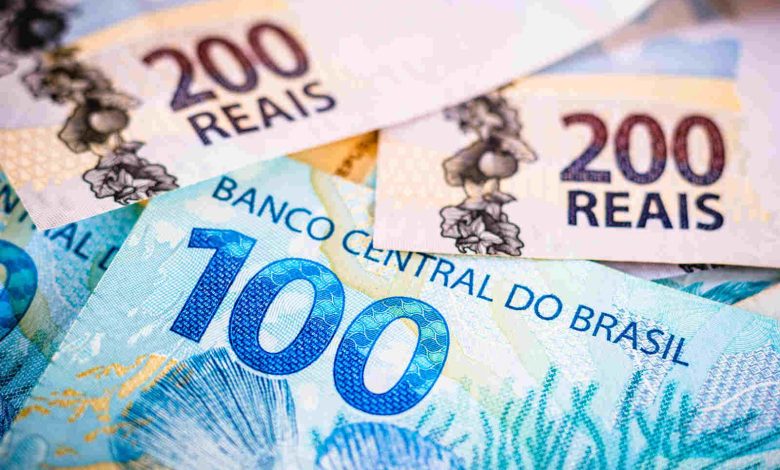 Novo imposto sobre super ricos pode isentar milhões de baianos do Imposto de Renda